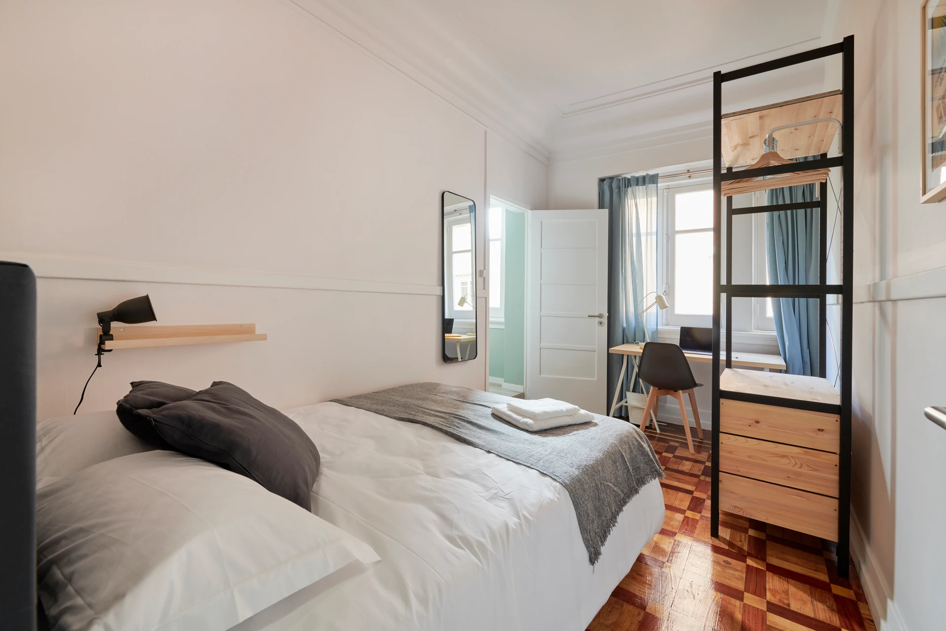 MP7#R7 - Quarto en-suite no Marquês de Pombal, foto 3