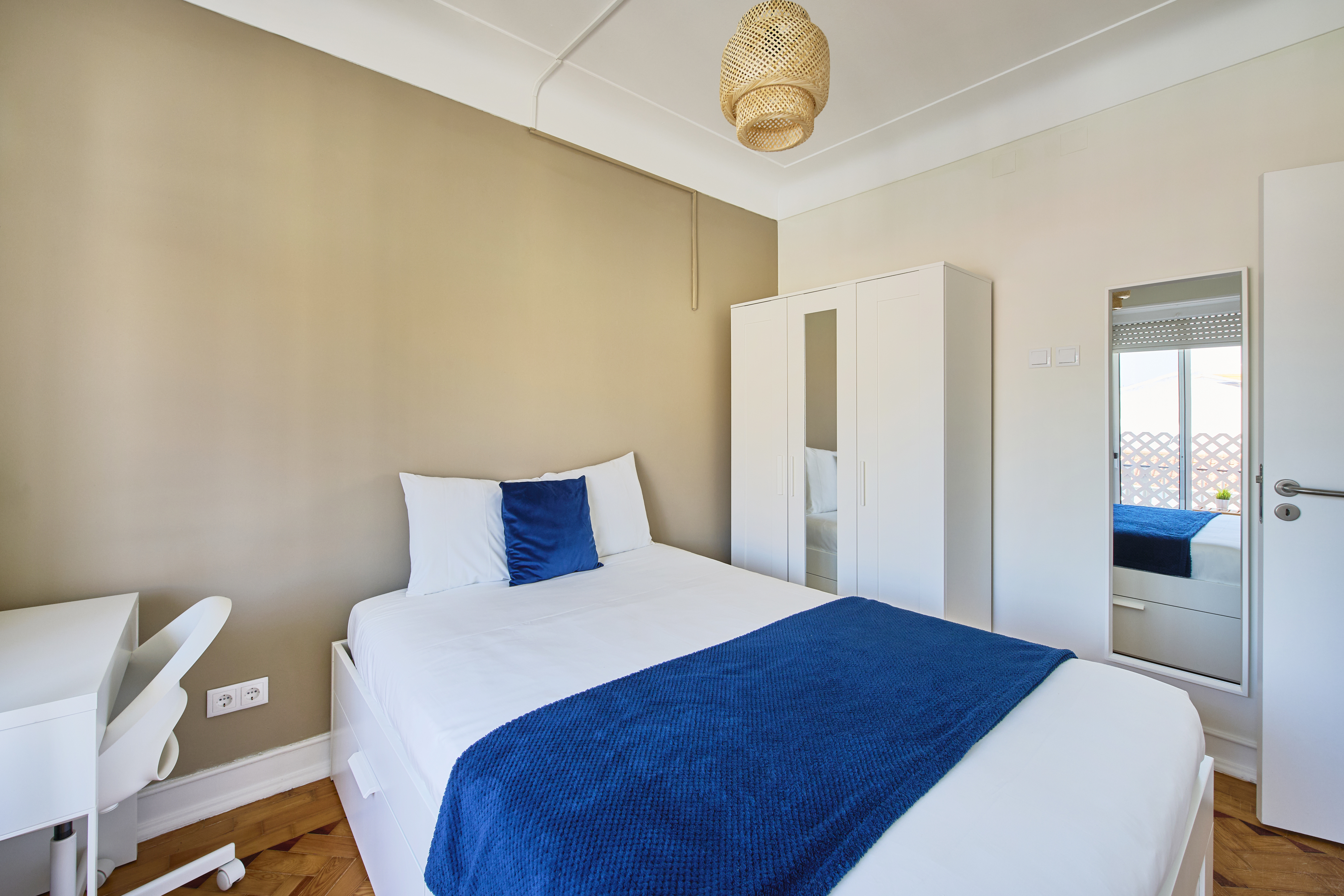Apartamento de 6 Quartos em Arroios, Quarto 1, foto 4