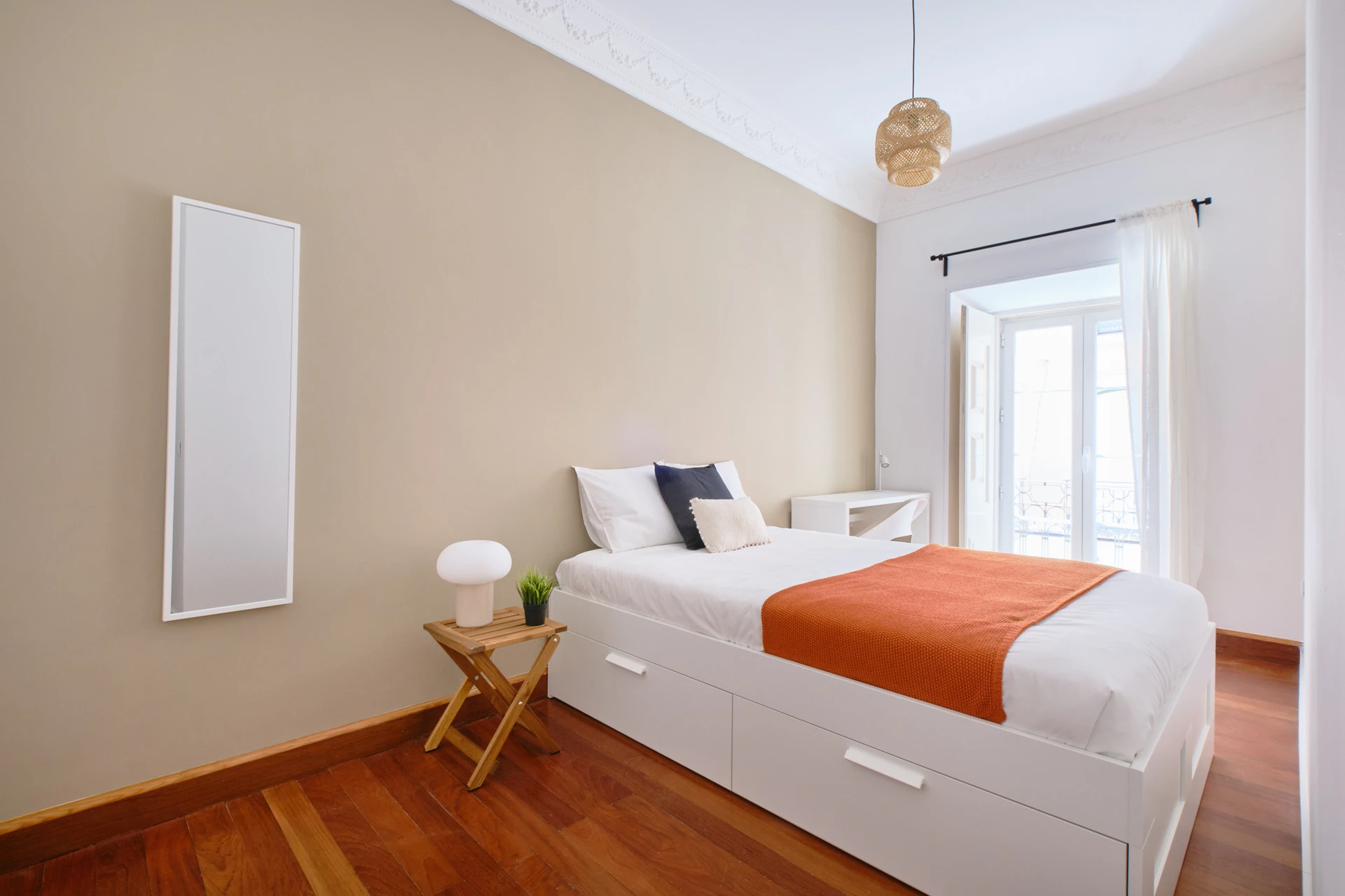 • Quarto no Rato