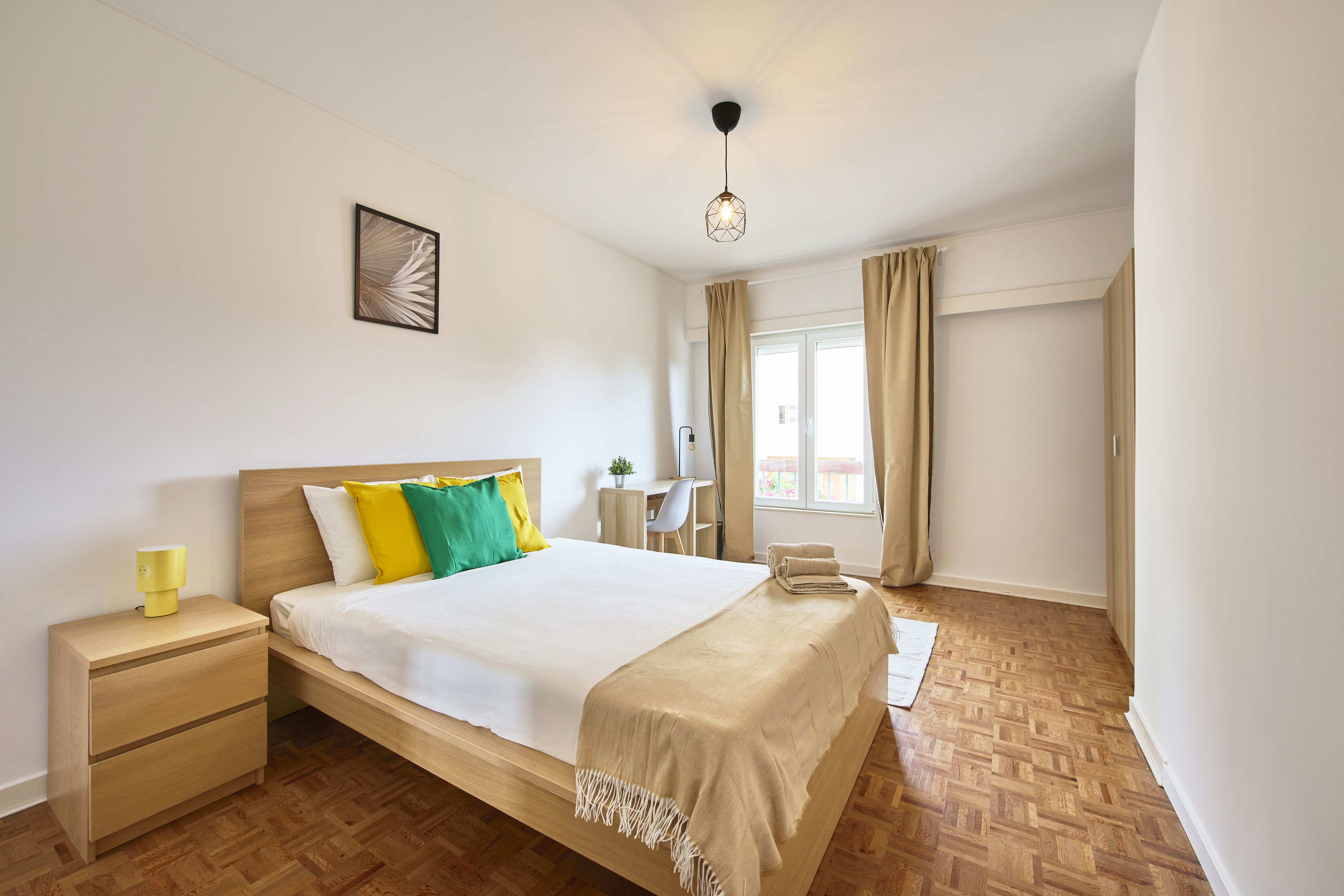 Apartamento de 6 Quartos em Carcavelos, Quarto 2