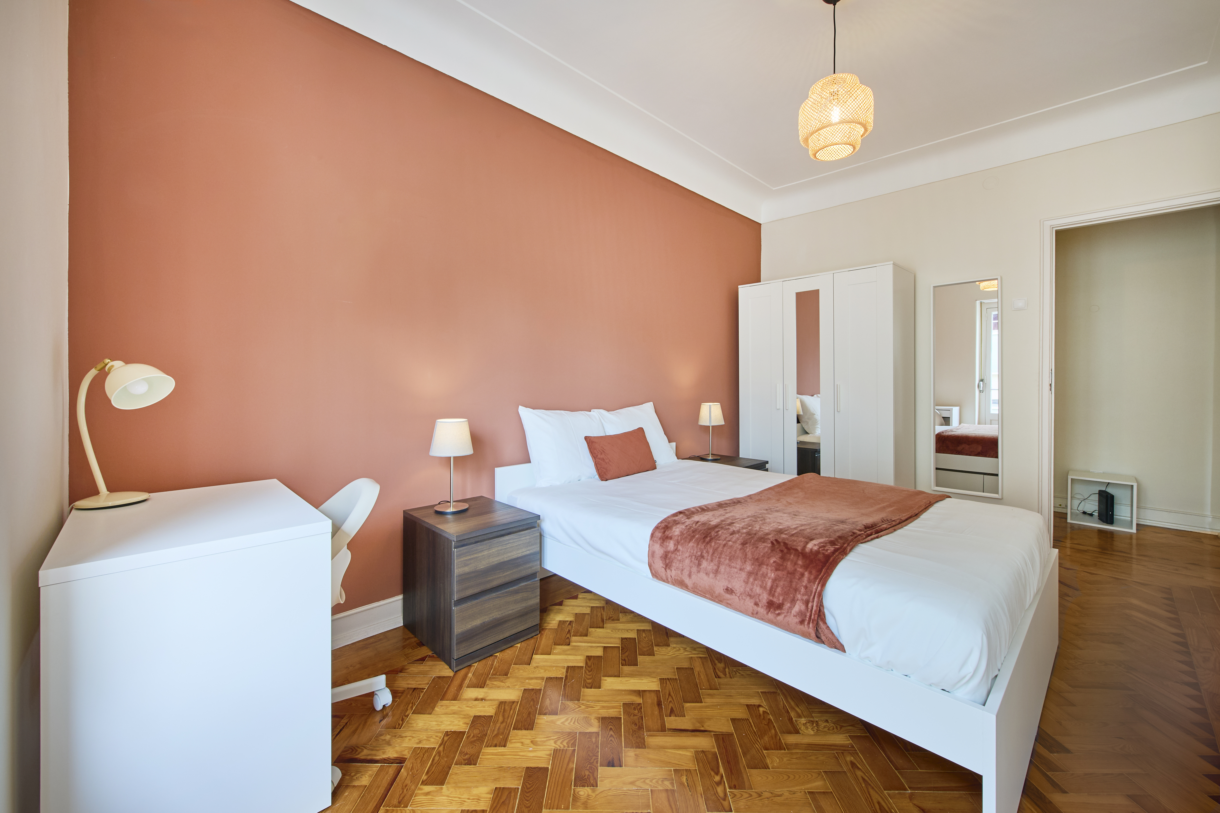 Apartamento de 8 Quartos em Arroios, Quarto 5, foto 2