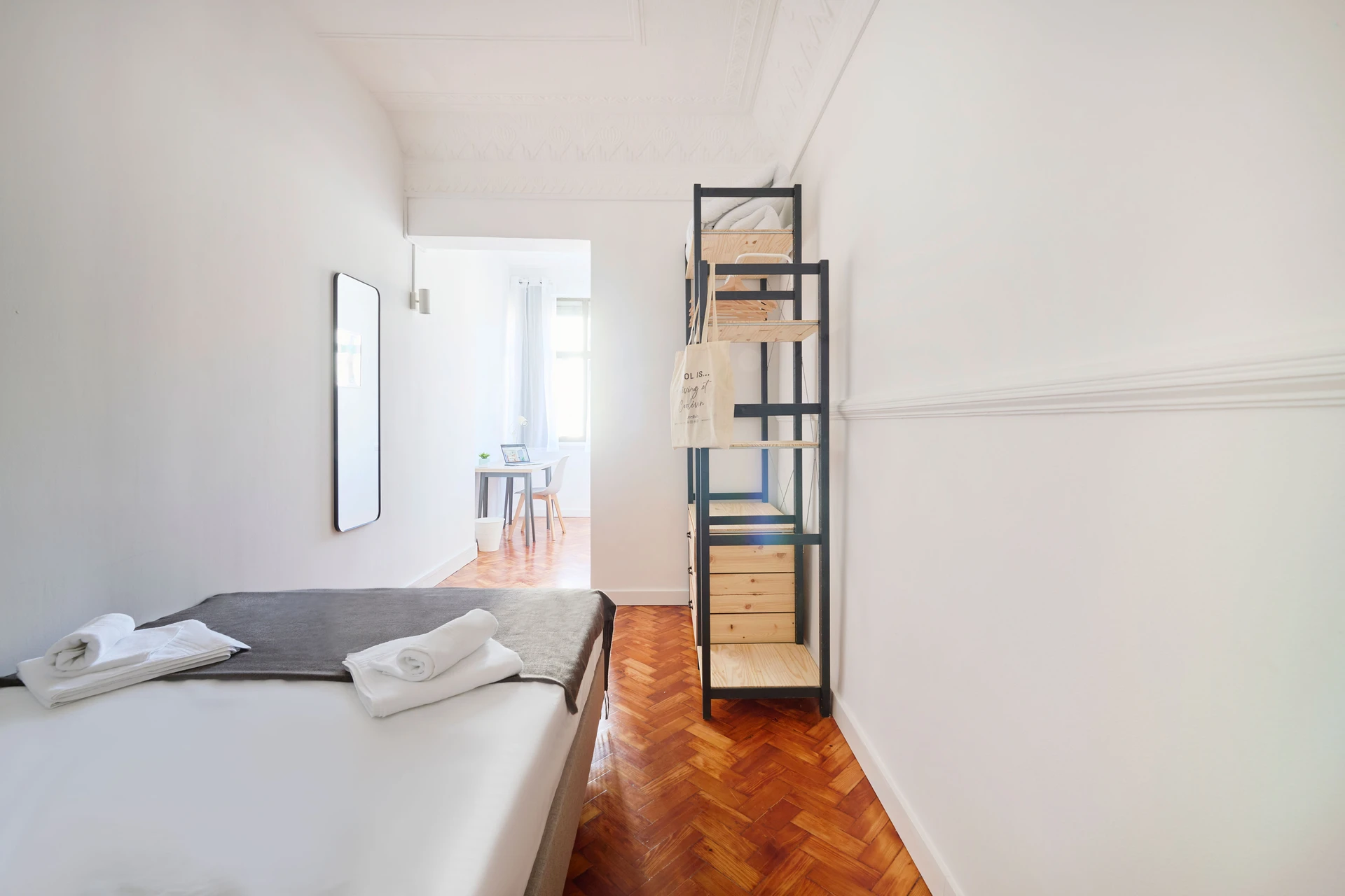 PR11#R8 - Quarto elegante no Príncipe Real, foto 3
