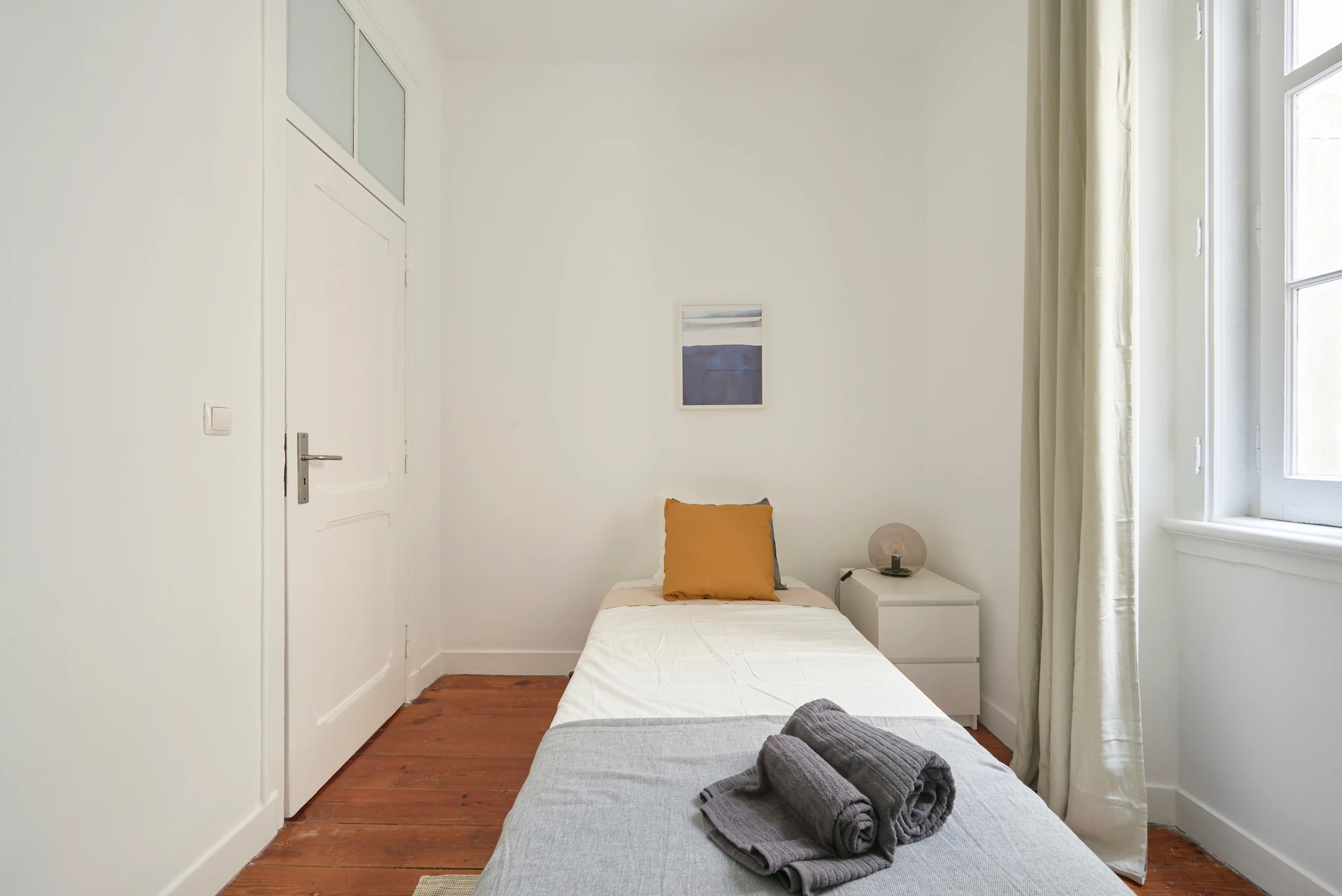 Gon. Crespo // Quarto 4