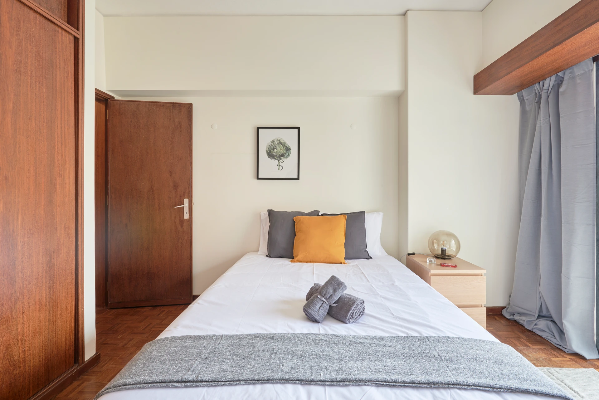 V. Santarém // Quarto 4, foto 3