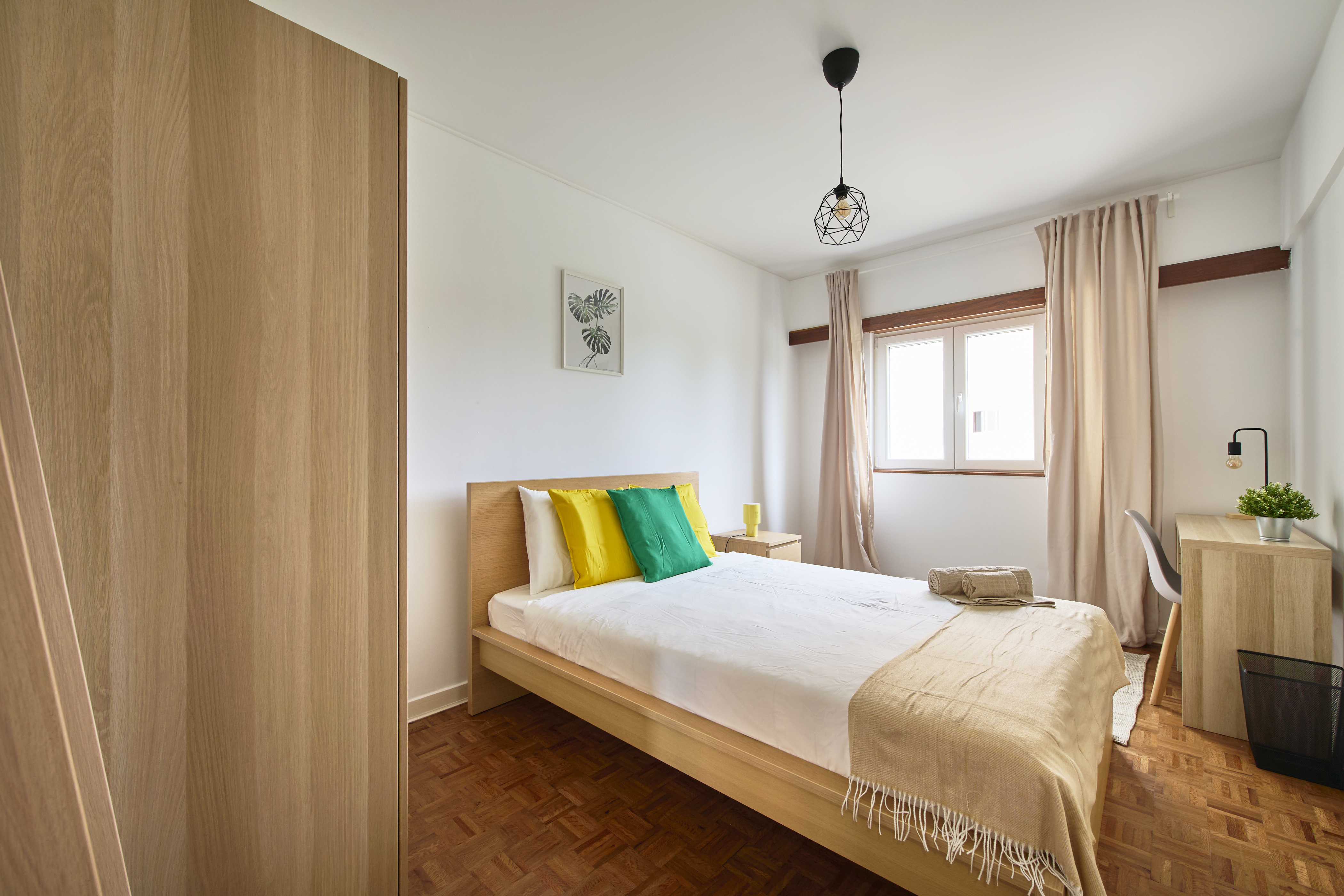 Apartamento de 6 Quartos em Carcavelos, Quarto 3