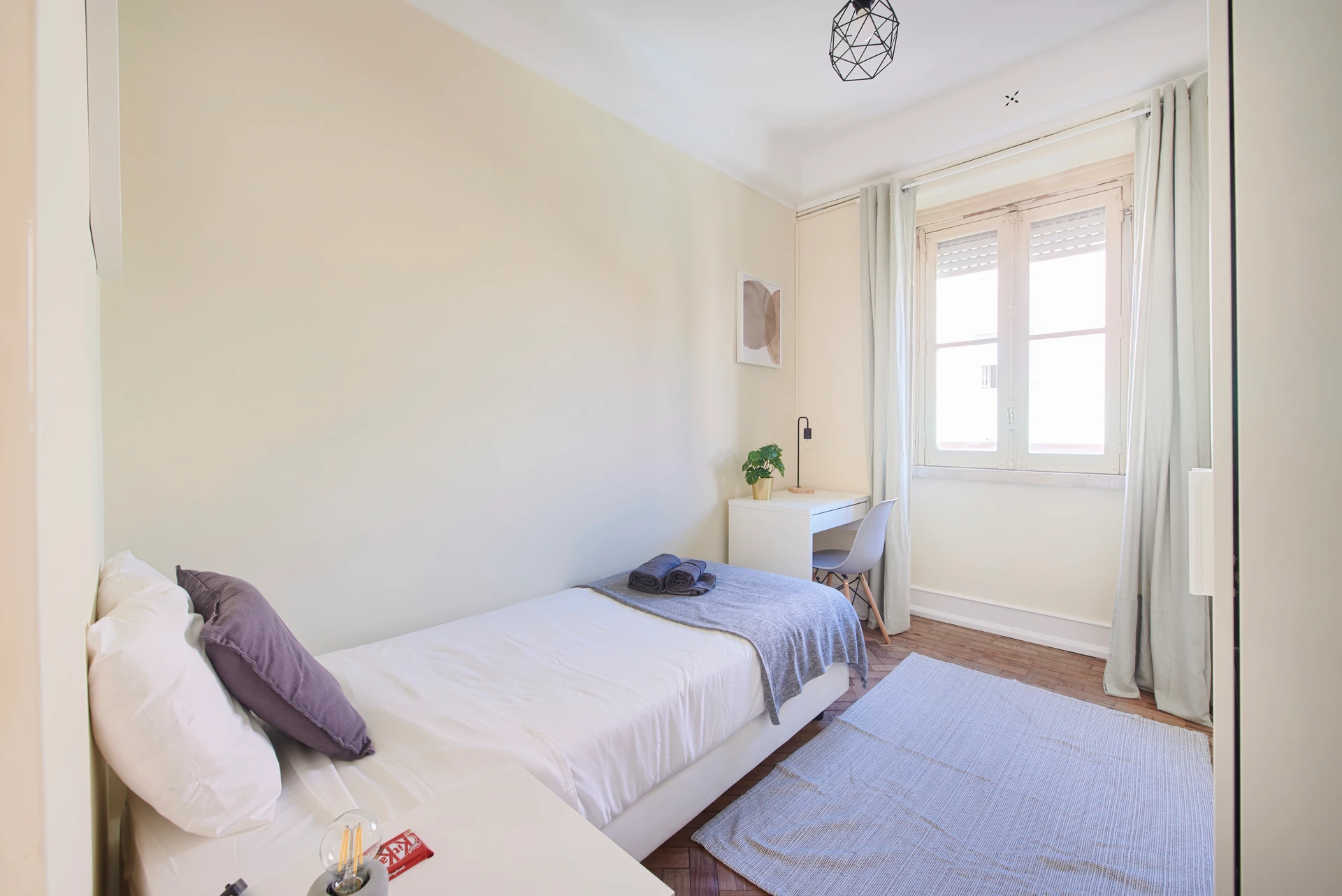 G. Junq. 14 // Quarto 7