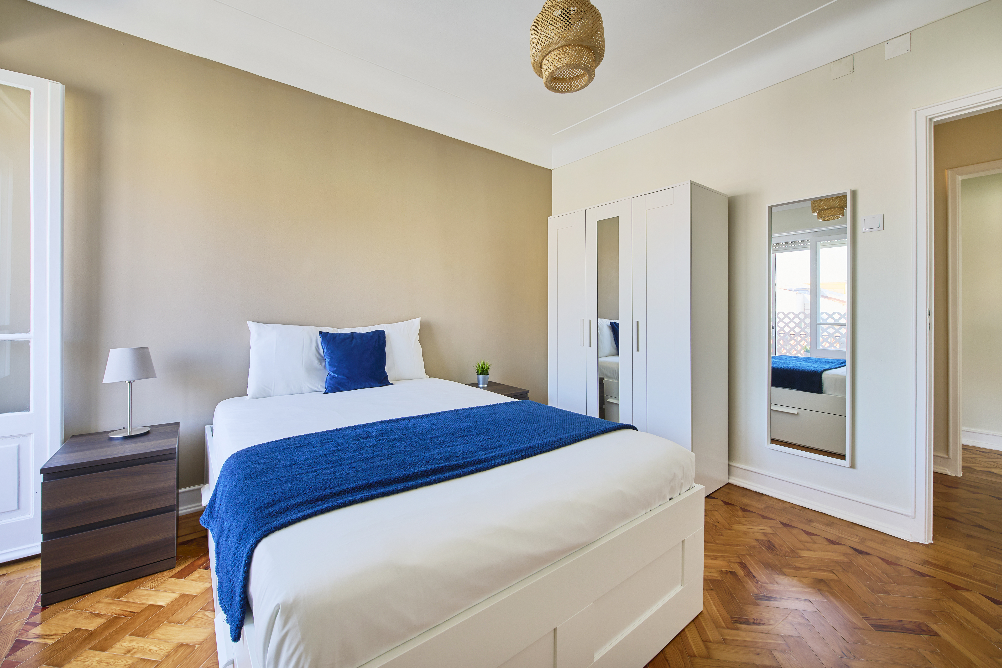 Apartamento de 6 Quartos em Arroios, Quarto 4, foto 3