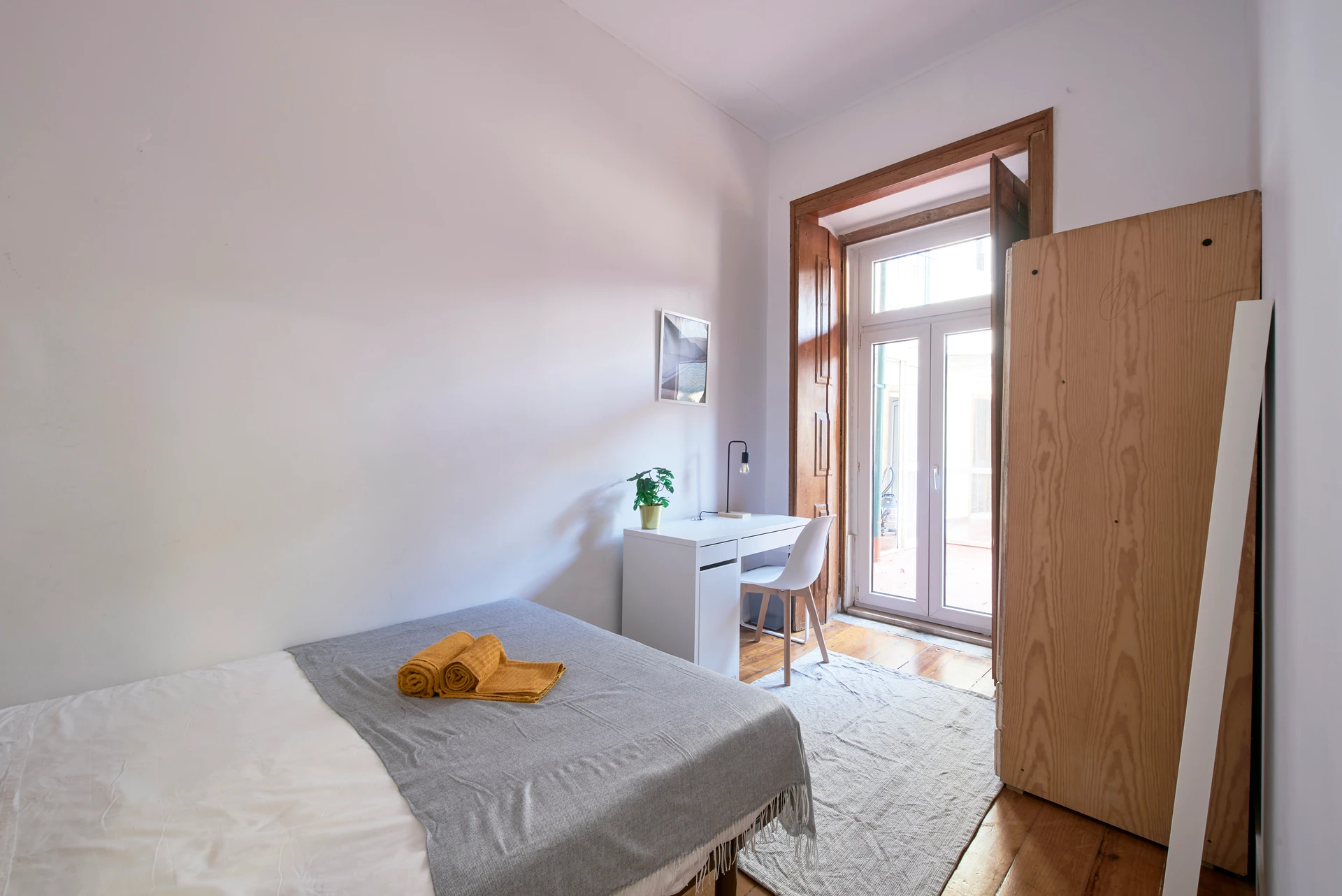 Desterro // Quarto 7
