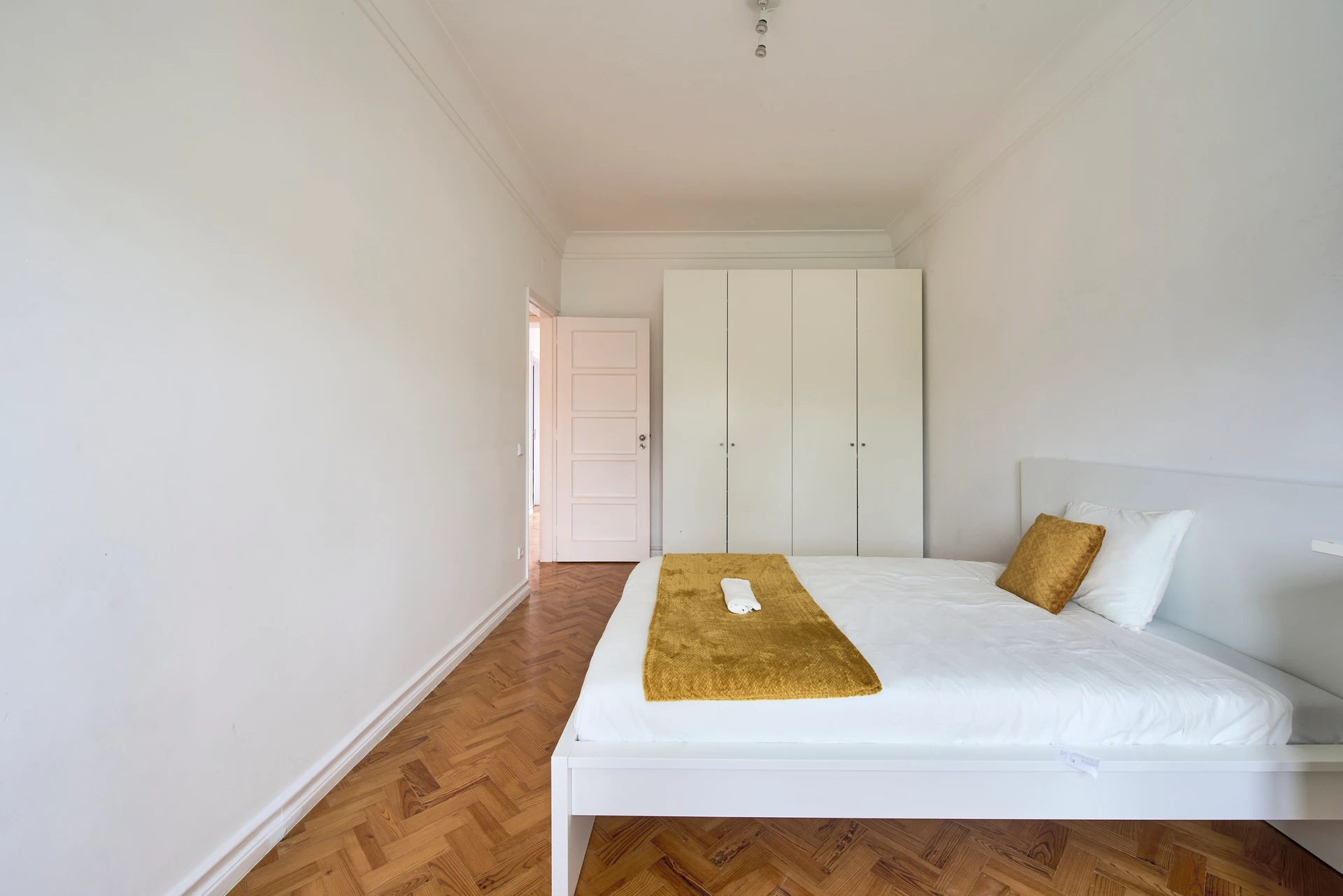 Quarto em Alvalade, foto 2
