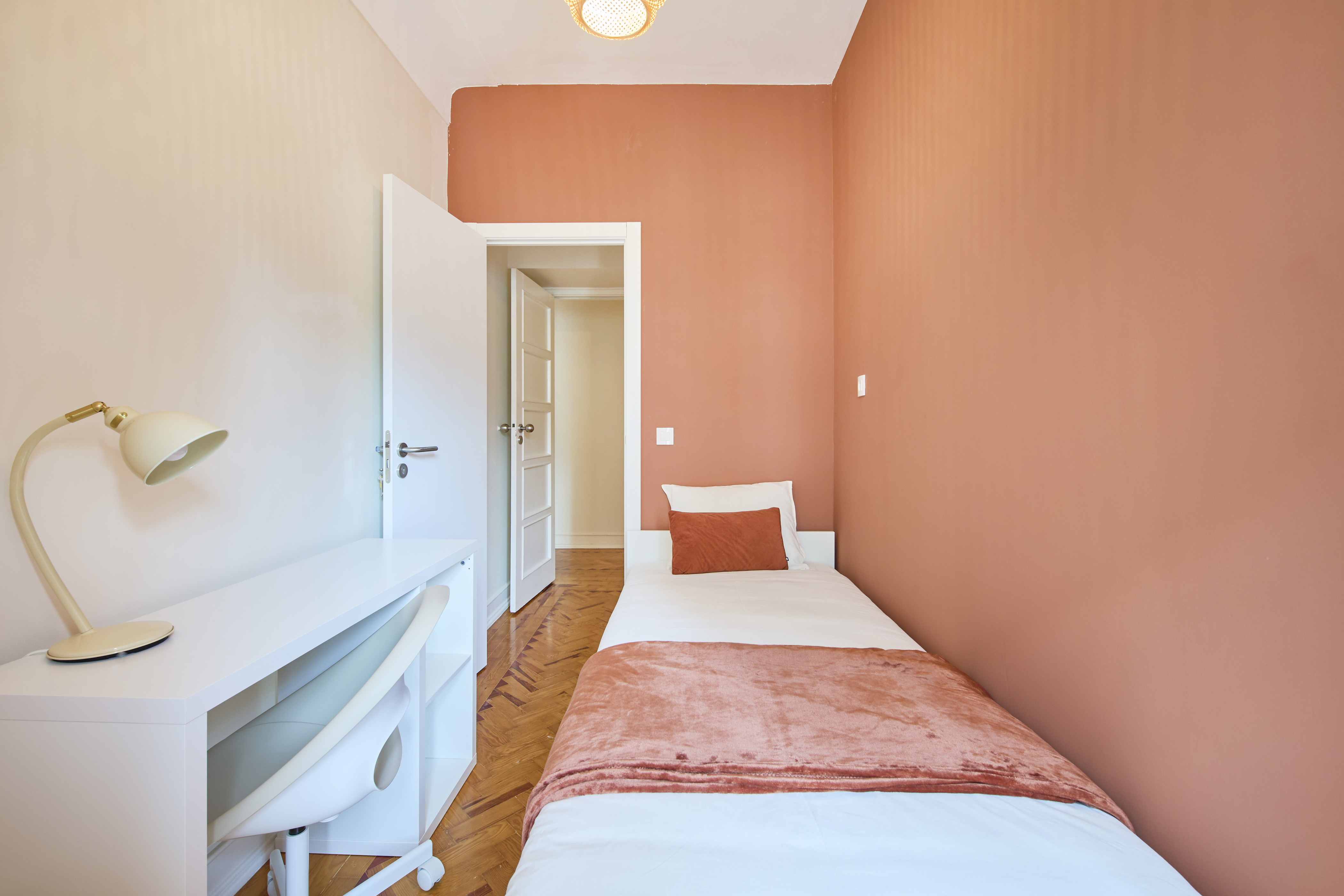 Apartamento de 8 Quartos em Arroios, Quarto 4, foto 2