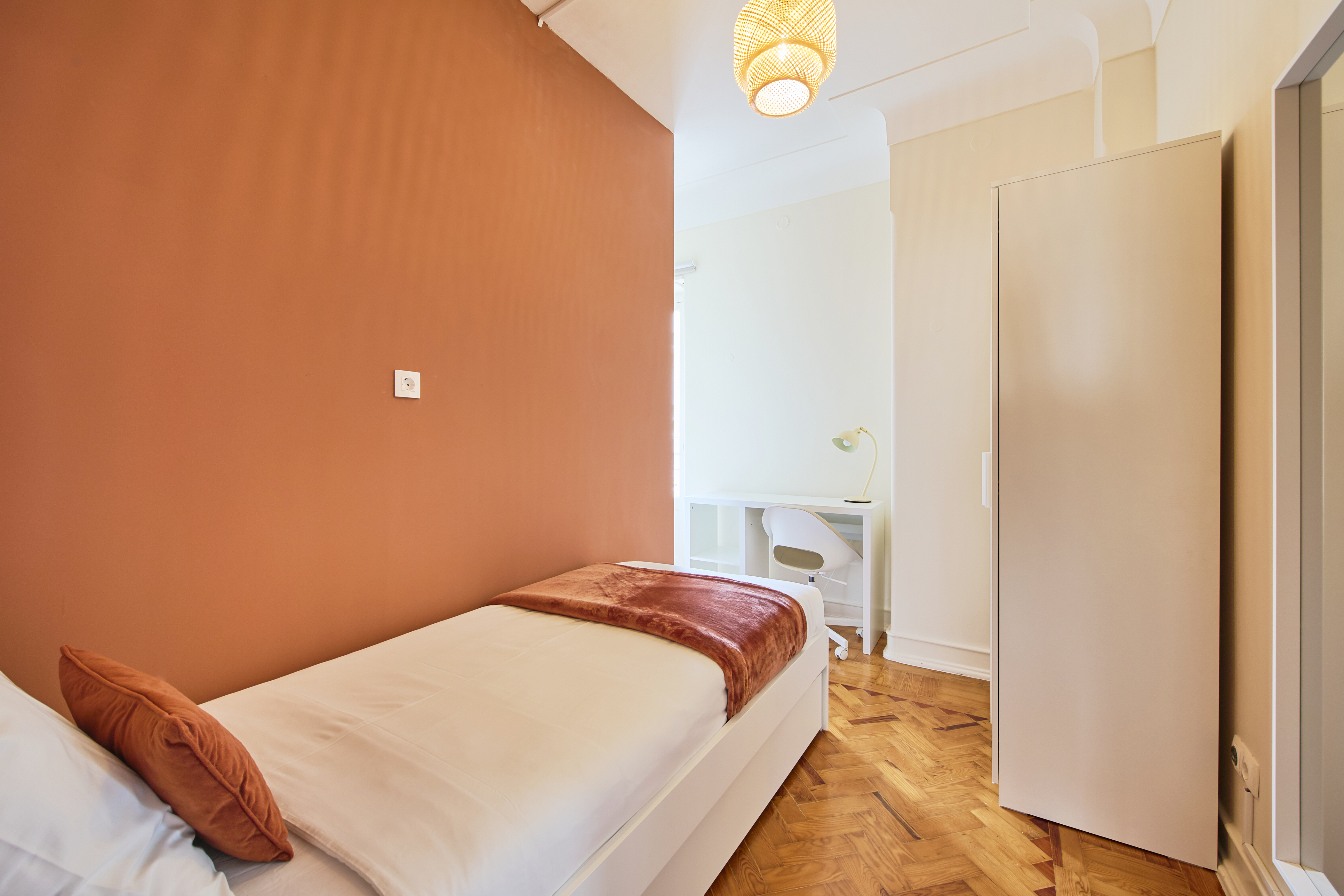 Apartamento de 8 Quartos em Arroios, Quarto 7, foto 2