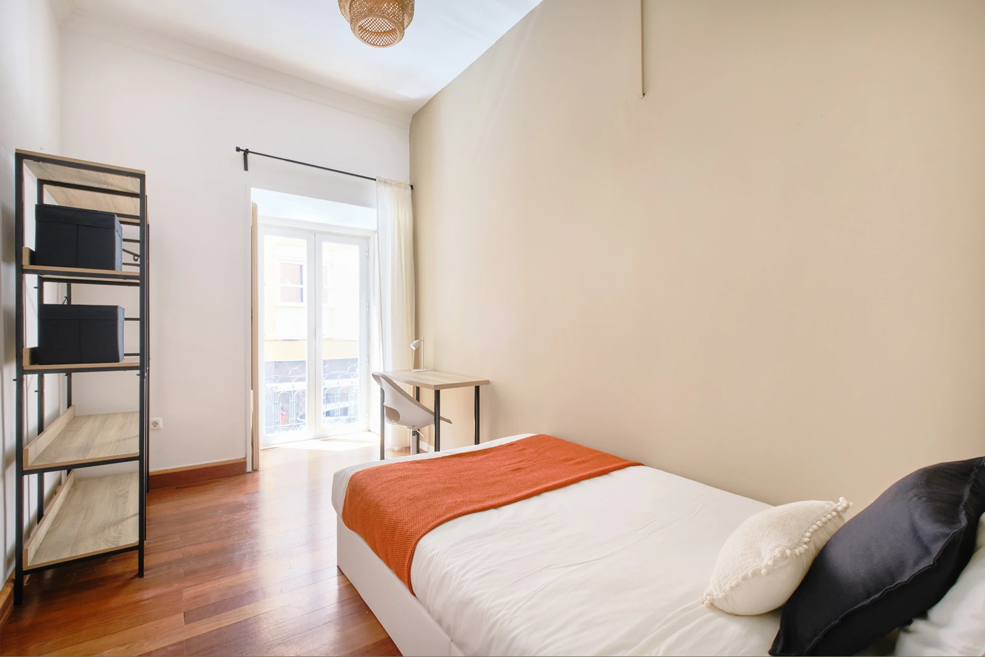 Lisboa • Quarto no Rato, foto 2