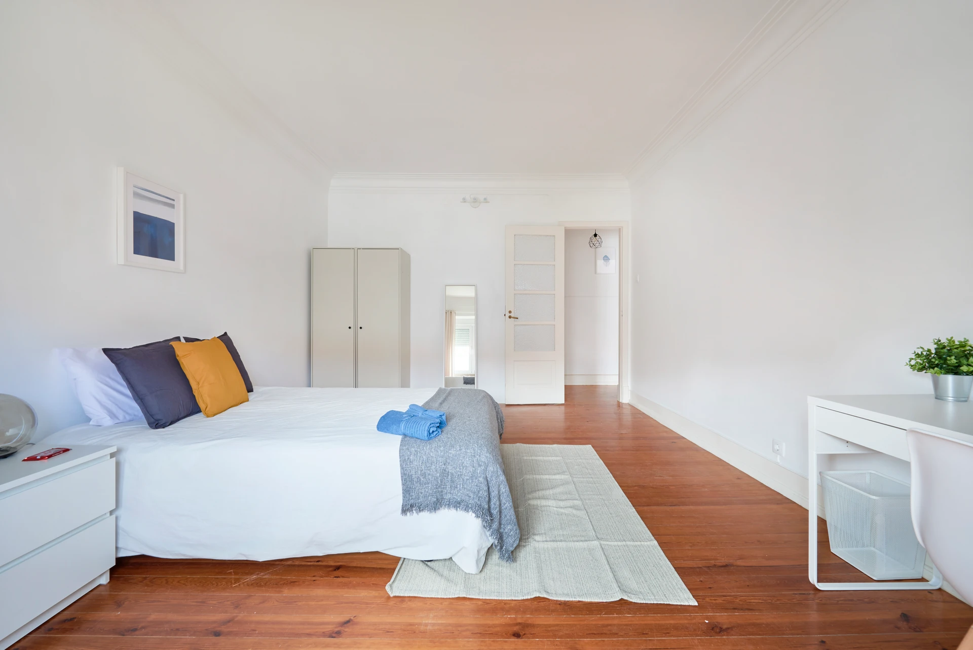 G. Junq. 13 // Quarto 3