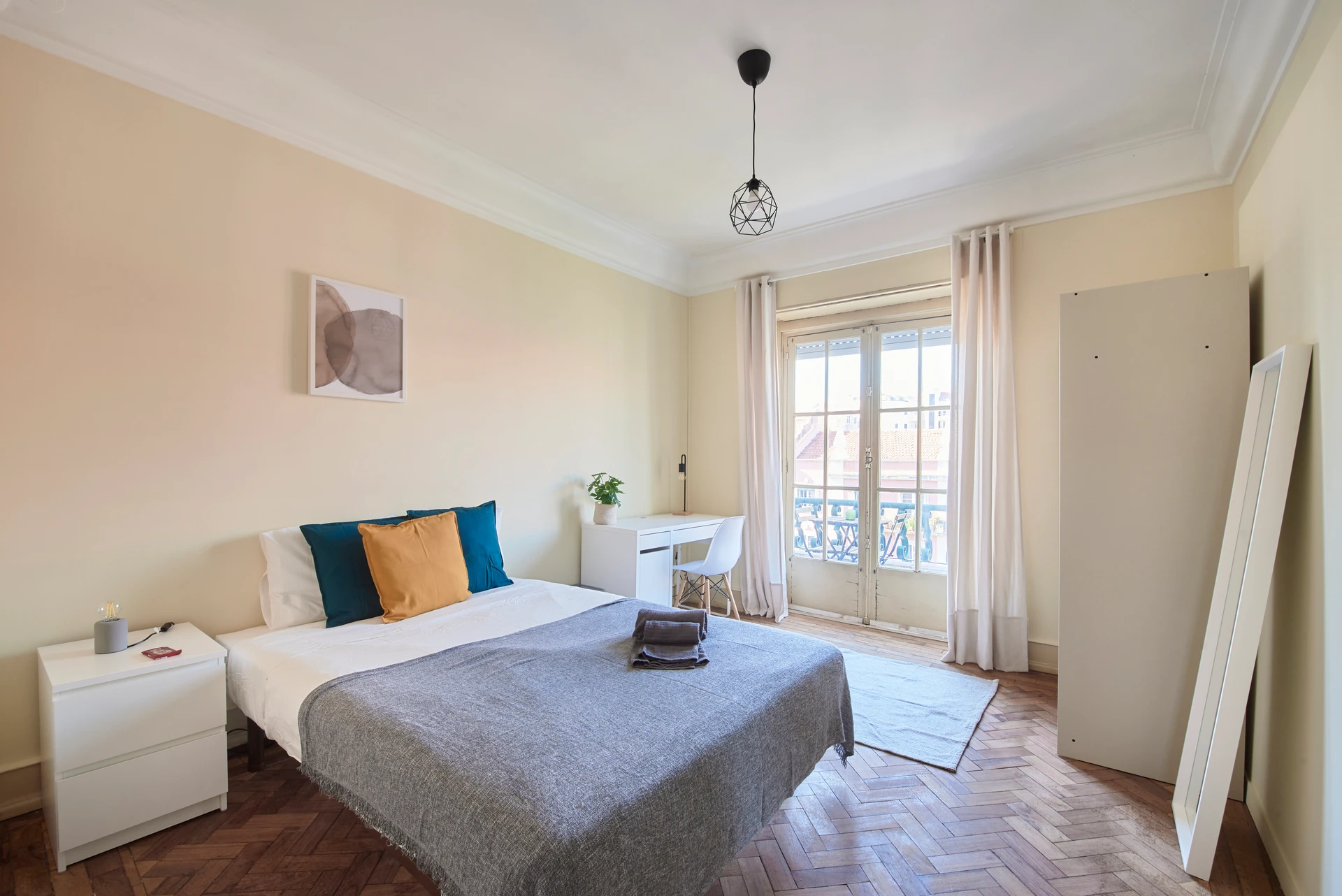 G. Junq. 14 // Quarto 1