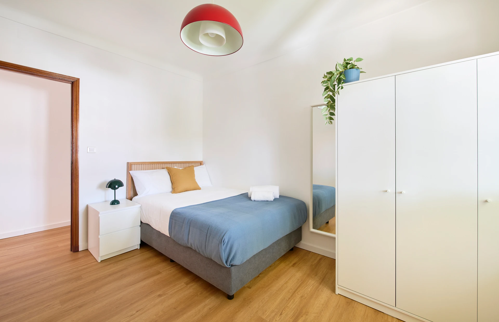 Quarto duplo elegante perto da estação de Benfica, foto 3