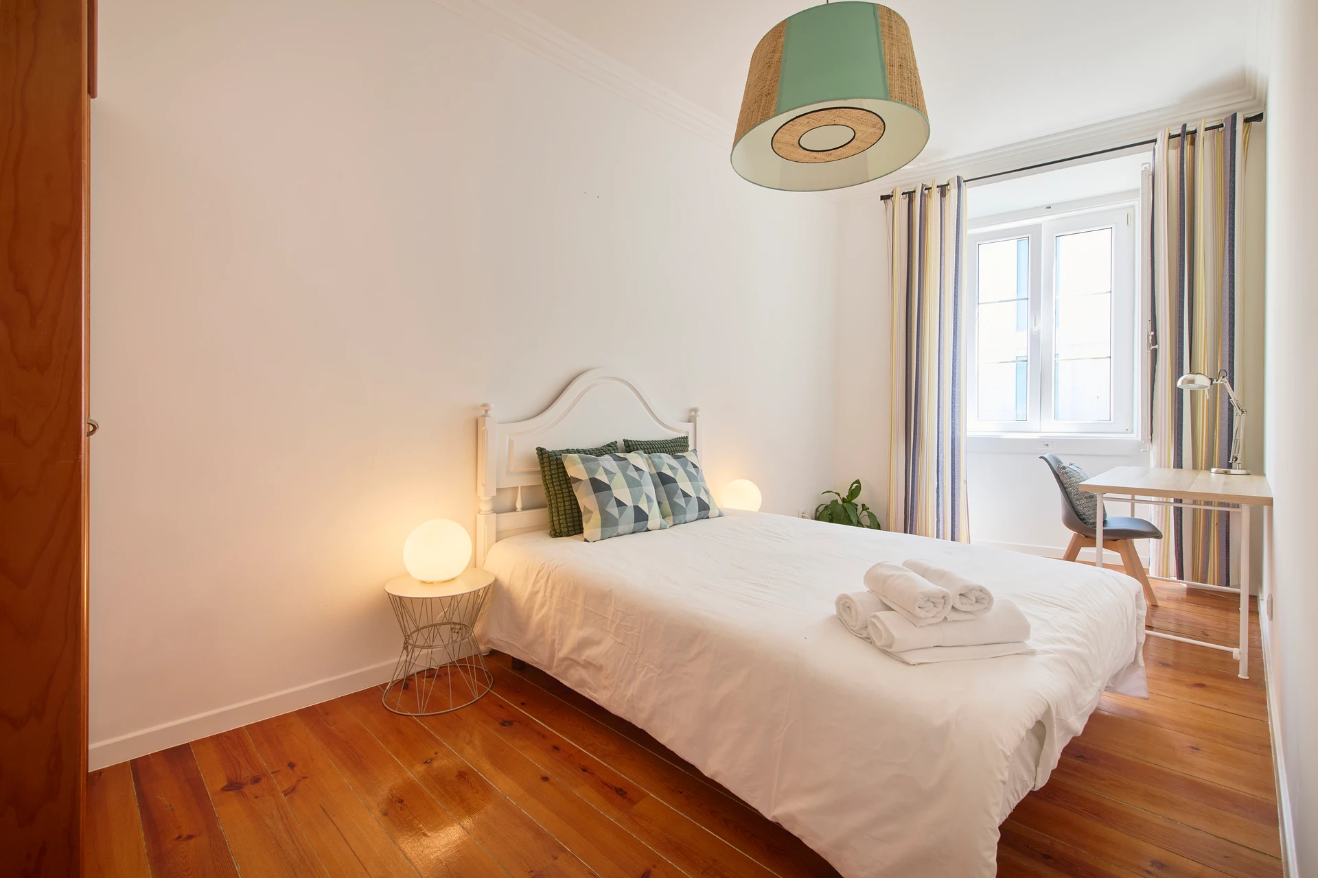Quarto em apartamento com vista fantástica sobre a cidade, foto 2