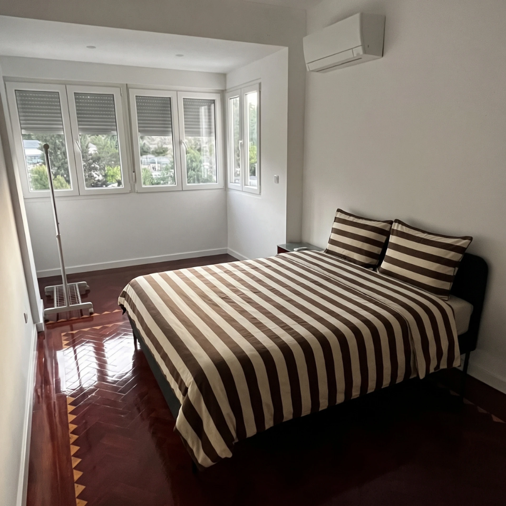 Apartamento T2 luminoso junto à Católica Lisbon, foto 1