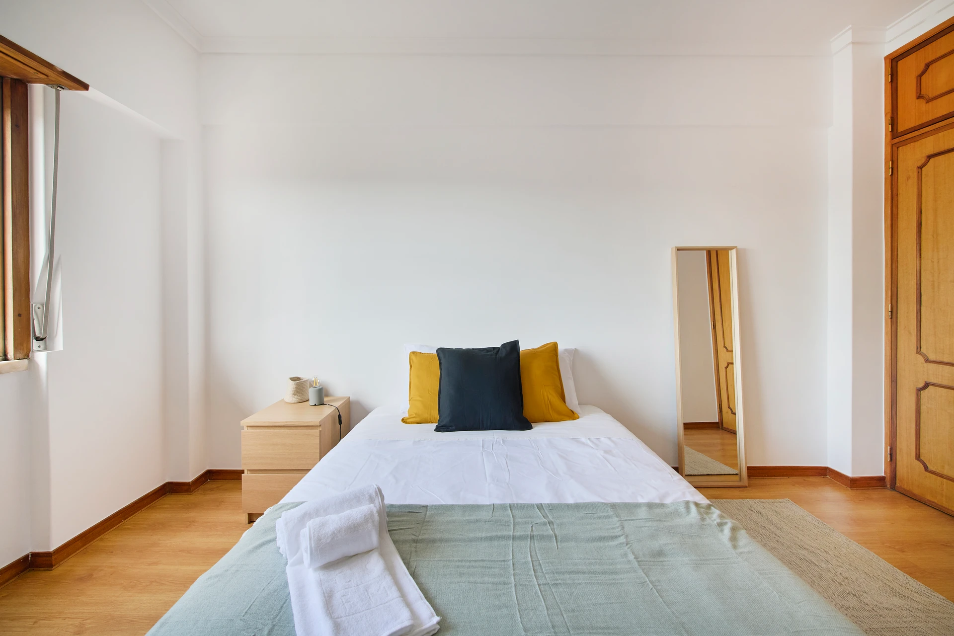 Alameda das Linhas de Torres // Quarto 4, foto 4