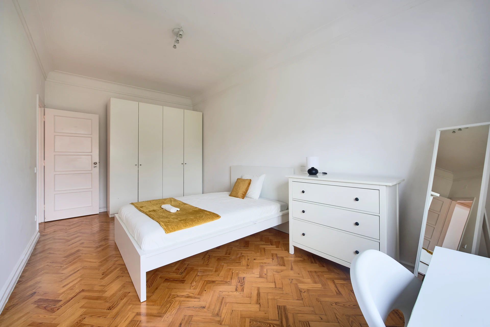 Quarto em Alvalade, foto 3