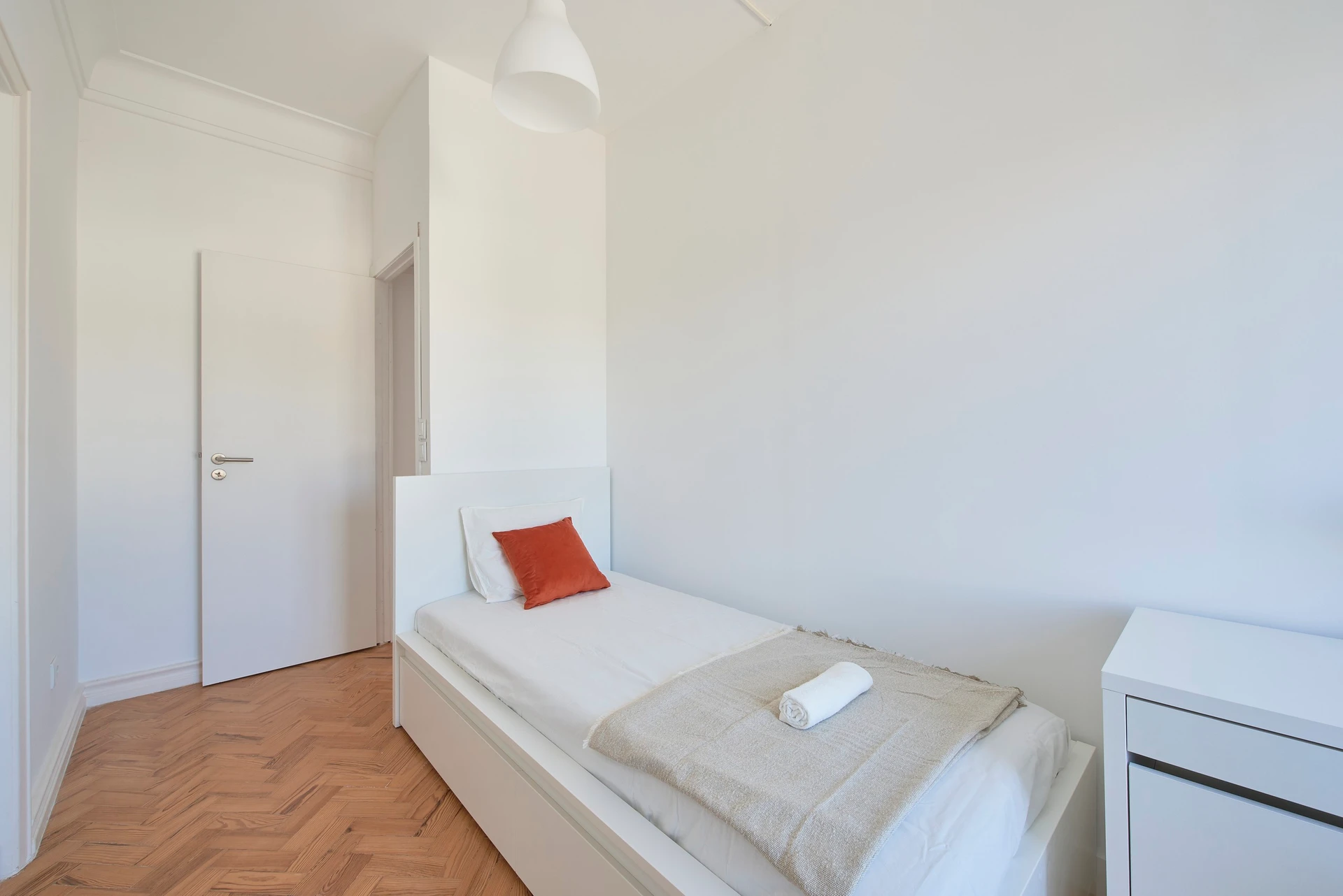 Quarto em Alvalade, foto 3