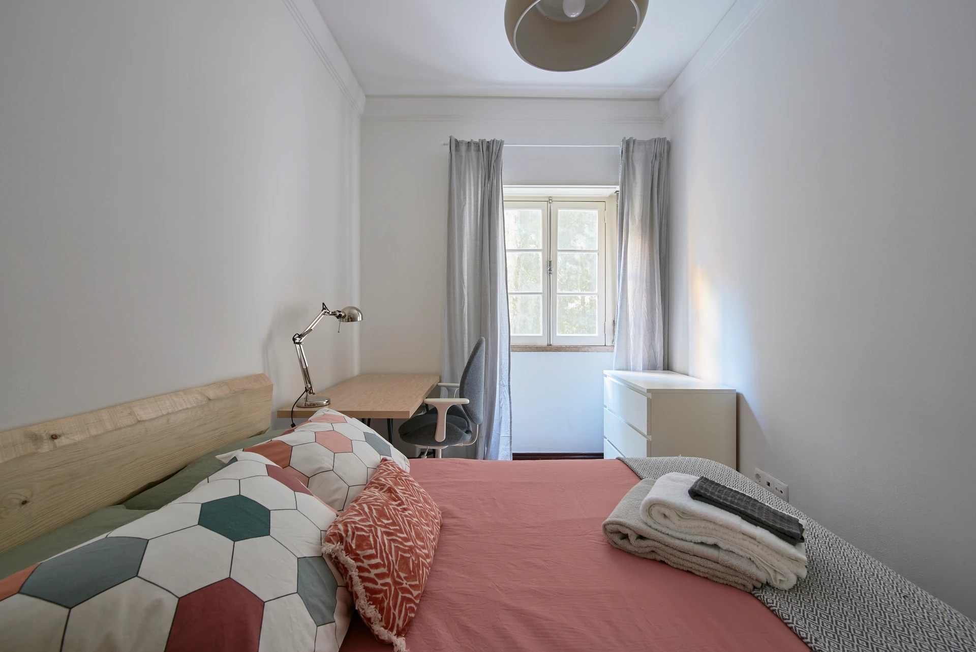 Quarto confortável em Arroios, foto 4