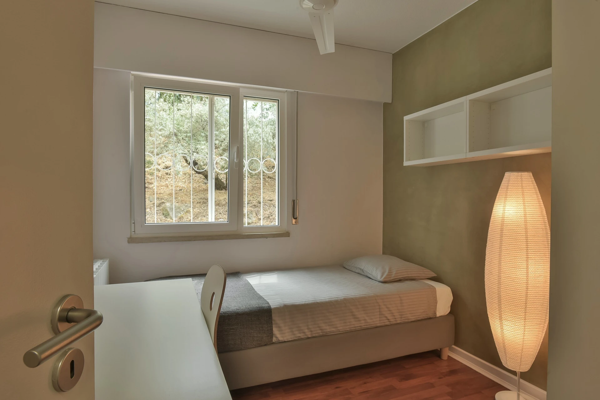 Quarto em Carcavelos