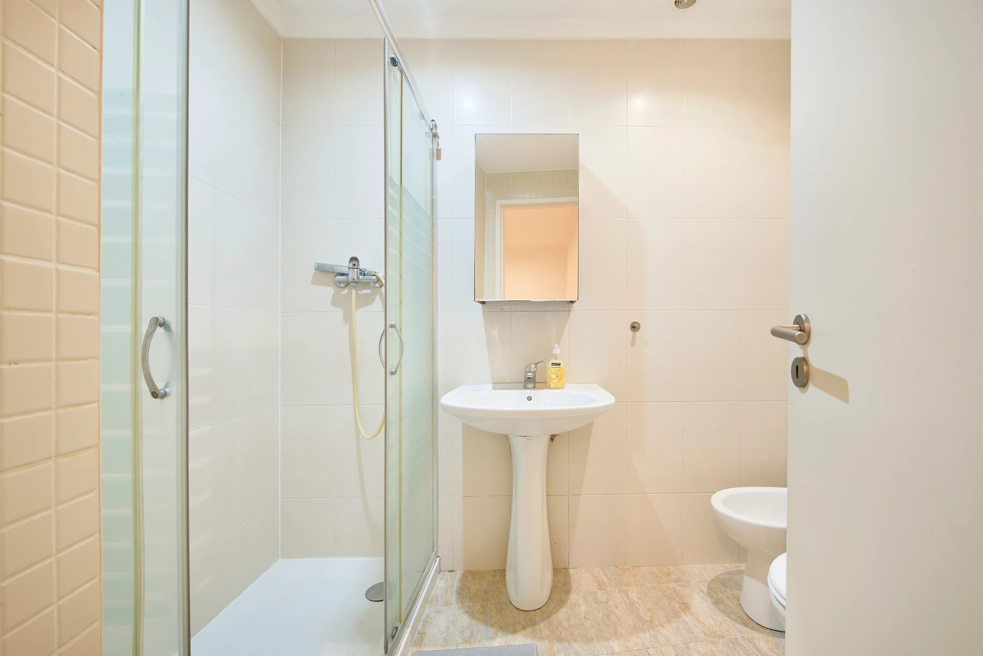 Apartamento T1 na Graça, foto 2
