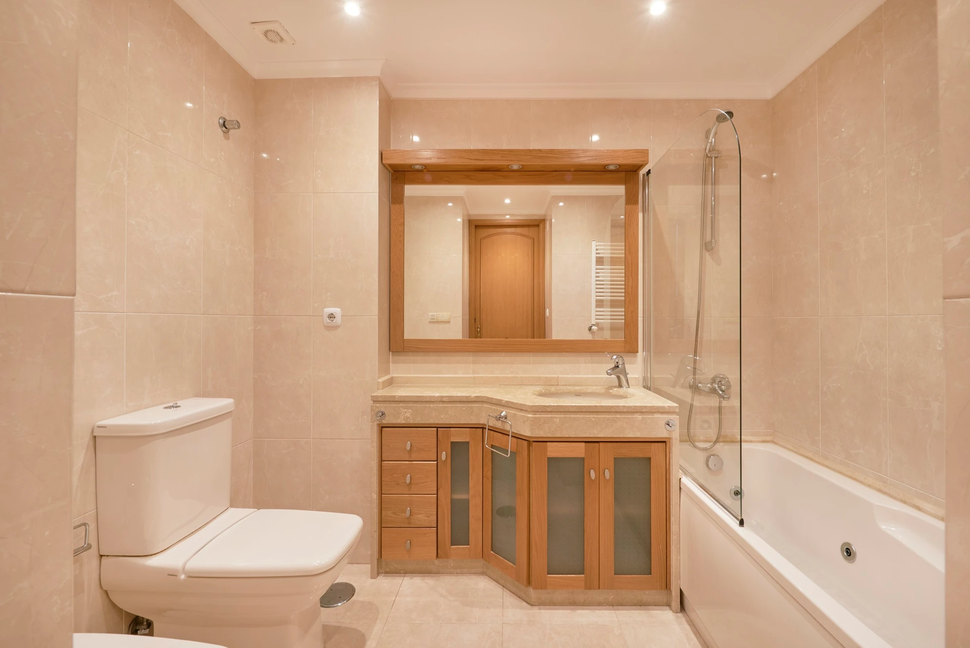 C1# - Apartamento T2 em Carcavelos, foto 4